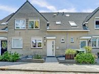 N.A. Papestraat 26, 3209 BR Hekelingen