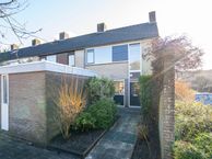 Domela Nieuwenhuisstraat 2, 3354 AE Papendrecht