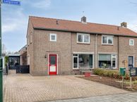 Langstraat 1, 4288 JK Uitwijk