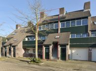 't Grachtje over 109, 1625 PM Hoorn (NH)